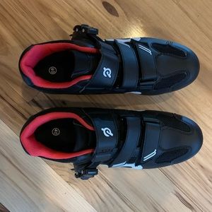 Peloton cycling shoes